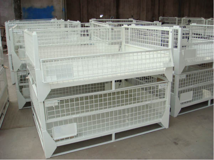 汽車(chē)料箱